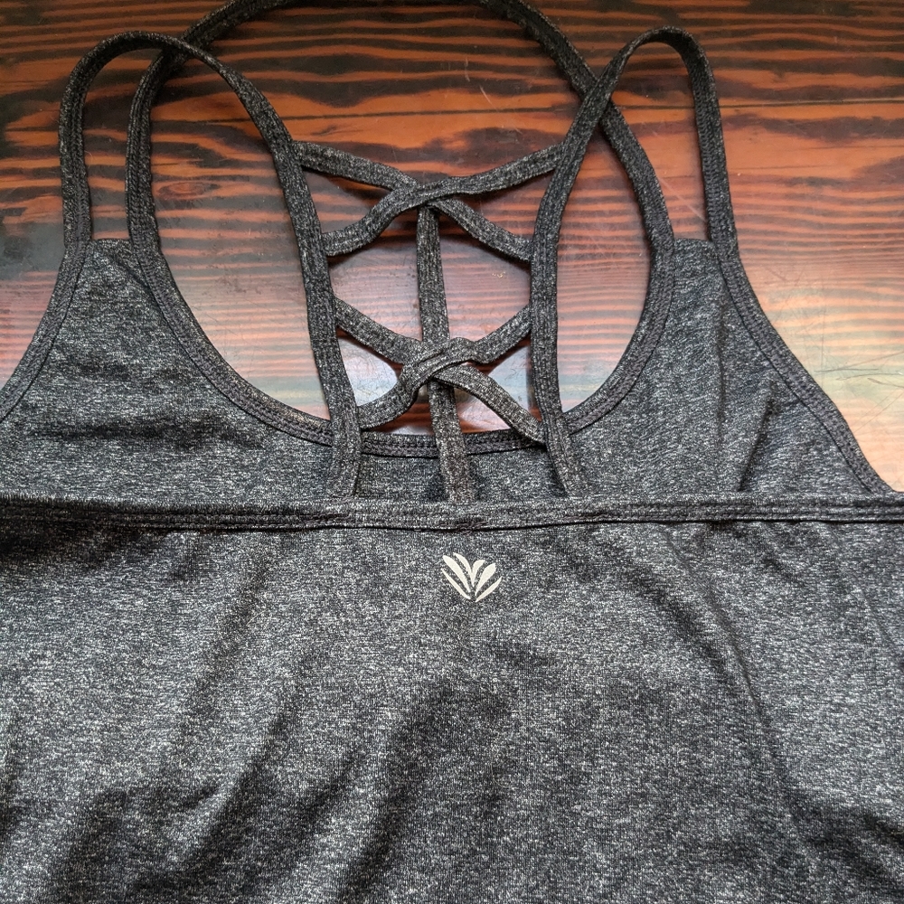 Forever 21 Gray Strappy Back Workout Tank – Size M - Picture 2 of 4